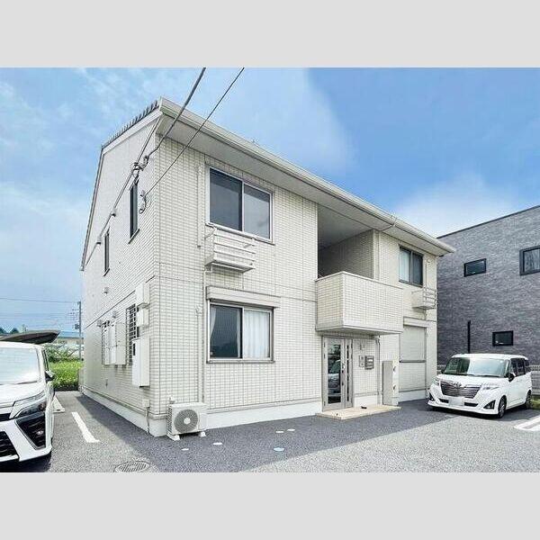 吉川市美南４丁目のアパート