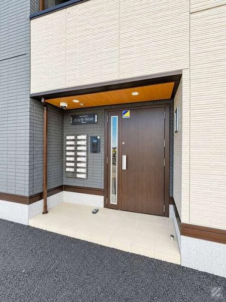 ソレイユ・ウエスト