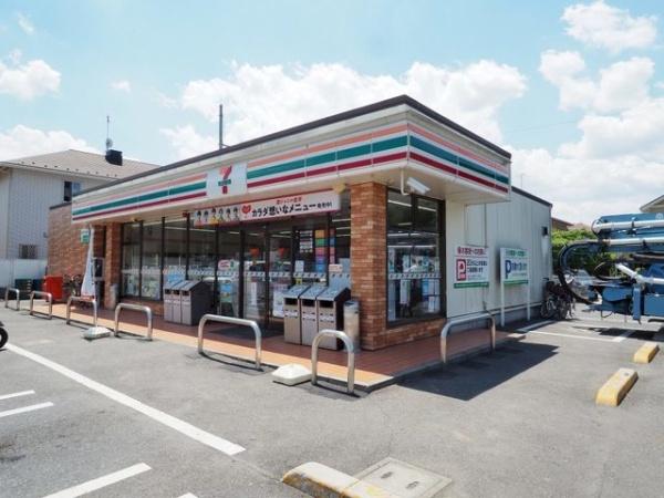 グラース・アビタシオンIV(セブンイレブン吉川平沼店)