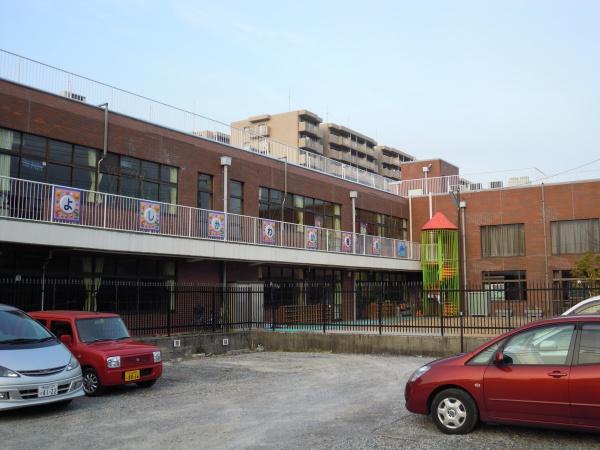 鹿野ビル(越谷保育専門学校附属吉川幼稚園)
