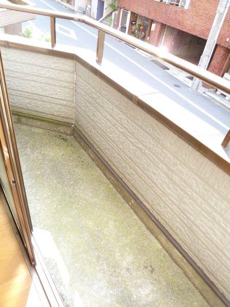 豊島区南大塚３丁目のハイツ