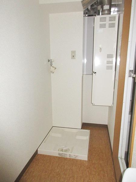 真野ビル