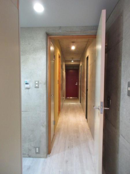 ＧＲＥＹ　ＦＬＡＴ