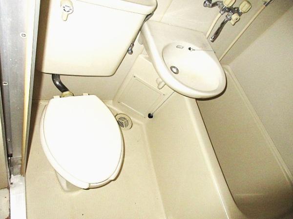 豊島区池袋本町１丁目のアパート