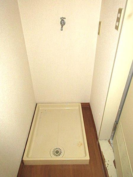 豊島区池袋本町１丁目のアパート