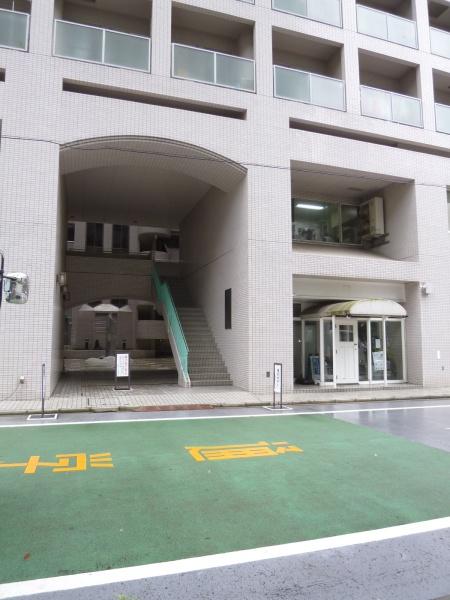 新宿区新宿１丁目のマンション