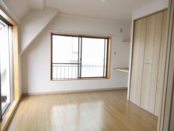 豊島区池袋本町３丁目のマンション