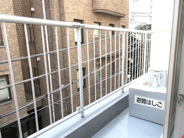 お茶の水スカイハイツ(バルコニー)