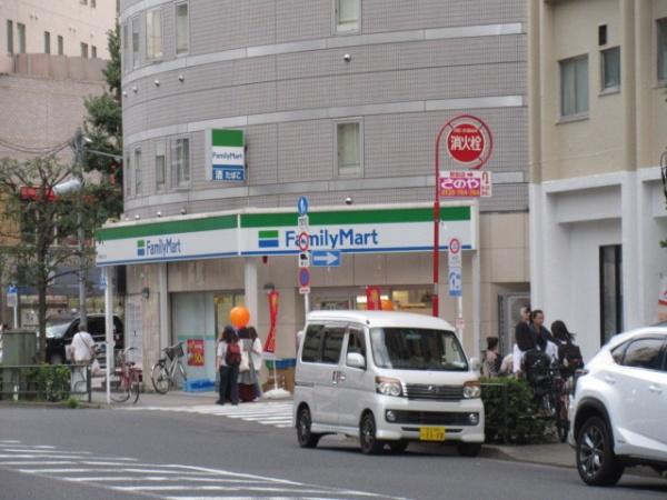 セイコーガーデンＸ1大塚(ファミリーマート大塚駅北口店)