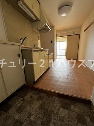 ハイツ井村