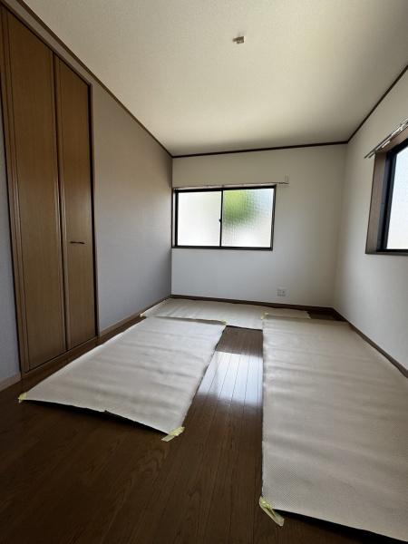 皇山町貸家