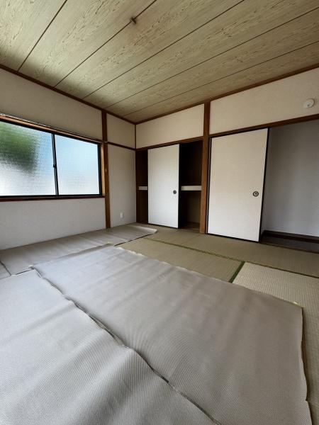 皇山町貸家