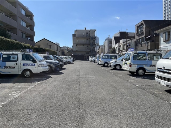 公益財団法人　日本キリスト教婦人矯風会内駐車場