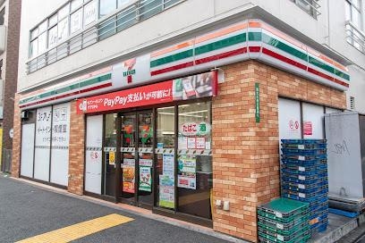 リープ新宿(セブンイレブン新宿職安通り)