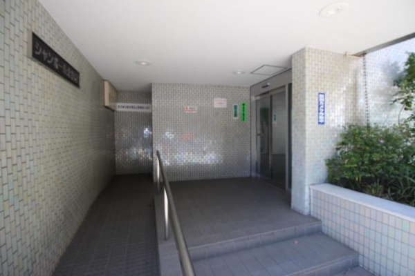 シャンボール北新宿