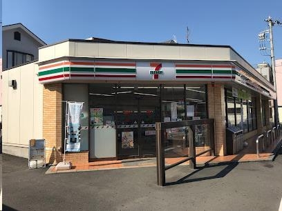リブゼ横浜南(セブンイレブン横浜井土ヶ谷下町店)