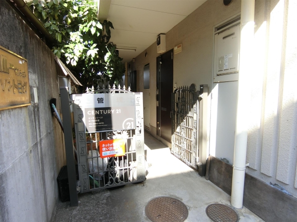 メゾン豊田(エントランス)