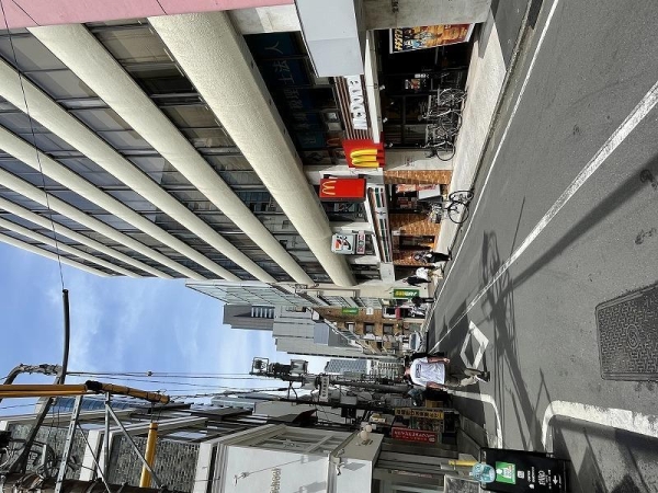 ヴェラハイツ代々木(セブンイレブン渋谷代々木1丁目店)