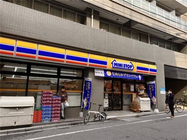 西野ビル(ミニストップ)