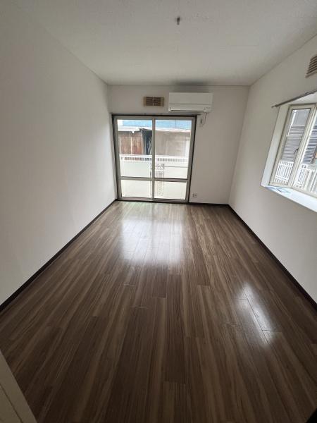 エステート山崎Ｂ棟