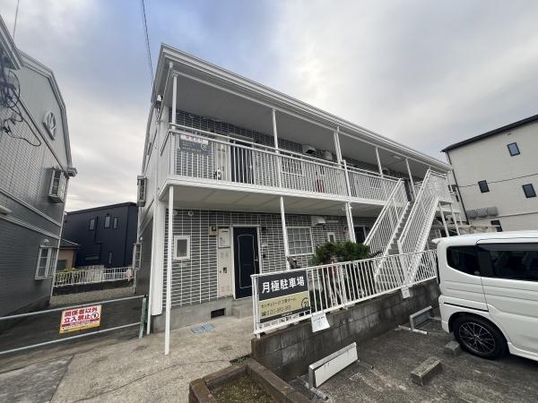 エステート山崎B棟