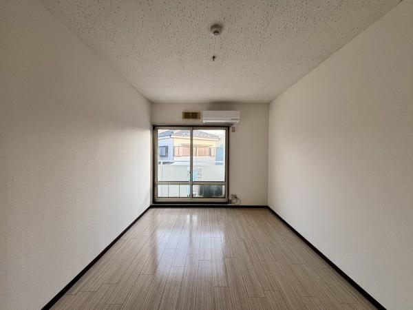 エステート山崎Ｂ棟