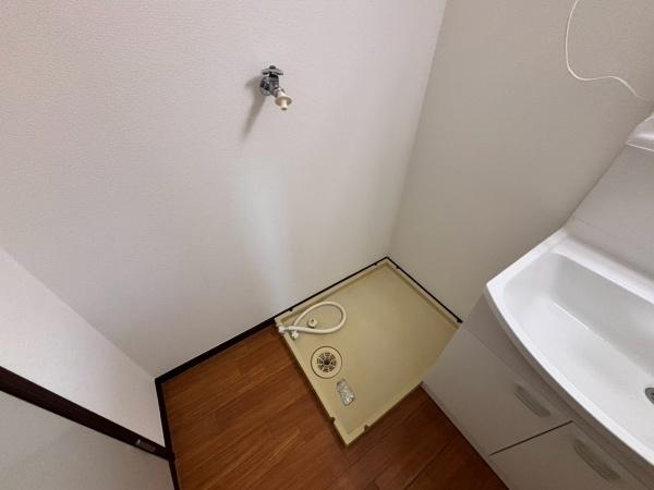 エステート山崎A棟