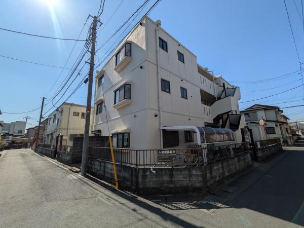ルミエール中山　A棟