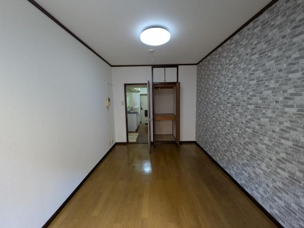 ルミエール中山　A棟