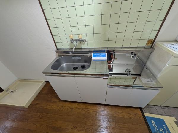 ルミエール中山　A棟