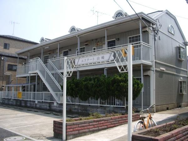 エステート山崎B棟