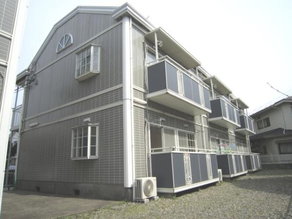エステート山崎B棟