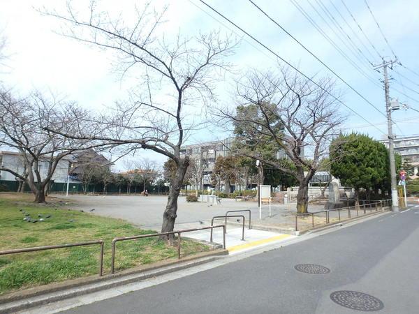 第一宝ビル(西新井さかえ公園)