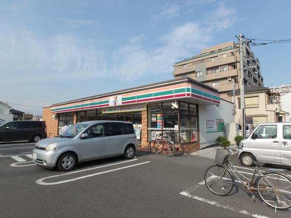 ヴィラ・ドゥ・セレナ(セブンイレブン草加吉町1丁目店)