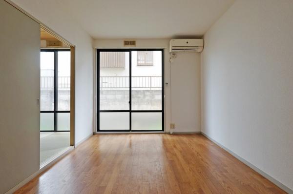 コーポラスクレストC棟