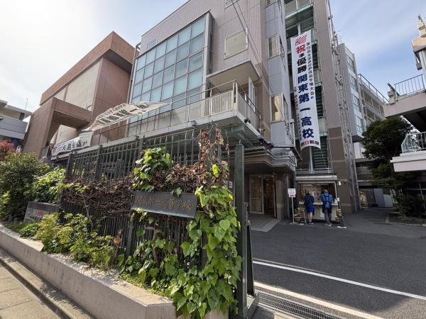 新小岩貸家(関東第一高等学校)
