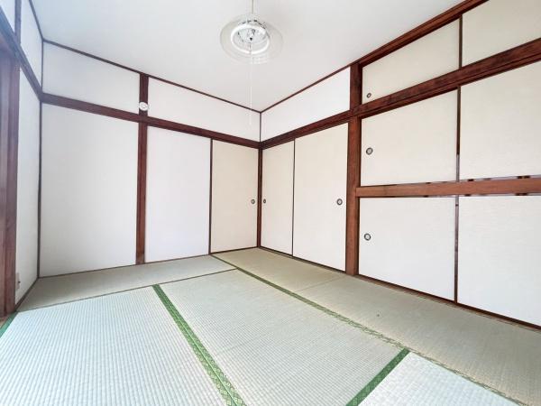 栄町8丁目貸家