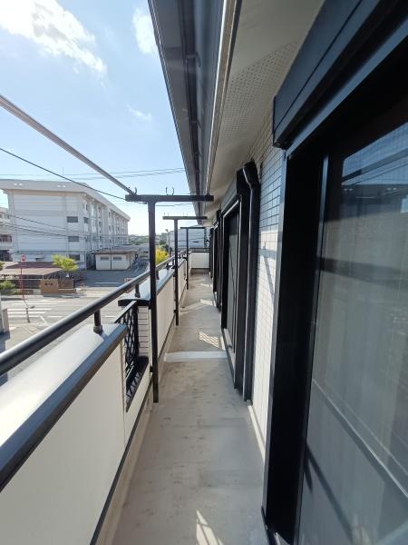 稲越1丁目店舗付住宅