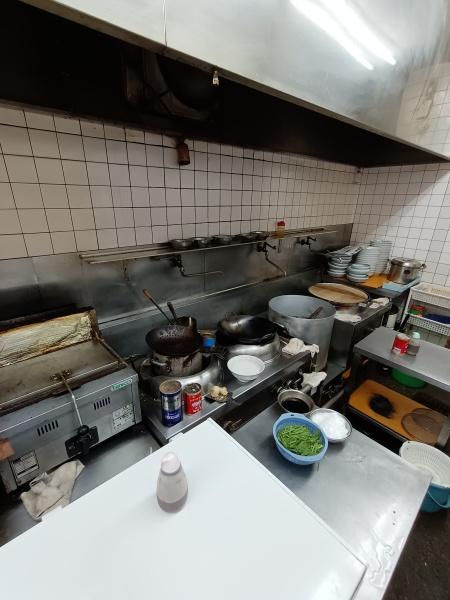 稲越1丁目店舗付住宅