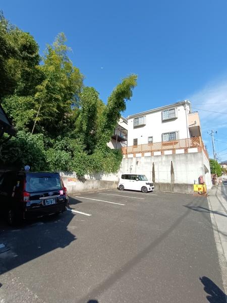 稲越1丁目店舗付住宅