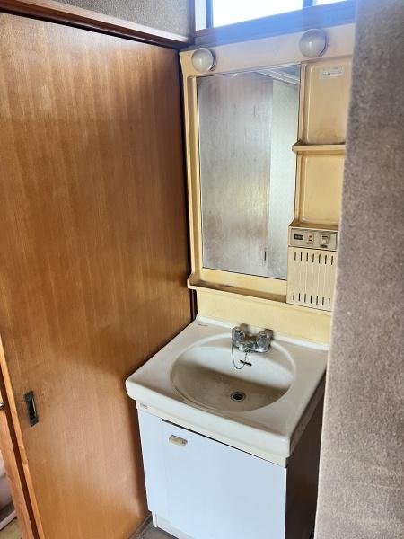 稲越2丁目貸家