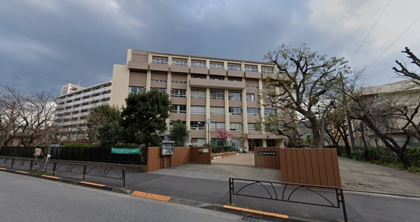 ゾンネンハイム金町(葛飾区立金町中学校)