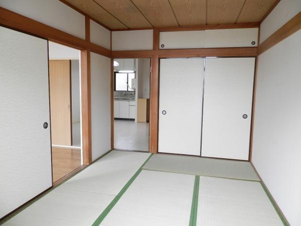 カトレアハイツ