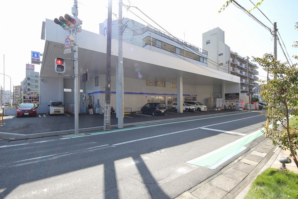朝日松戸プラザ(ローソン樋ノ口店)