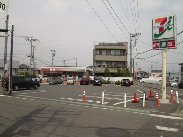メゾン　ブランシュ(セブンイレブン小田原蓮正寺店)