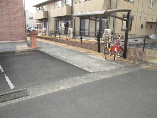 リヴェール中曽根Ｃ
