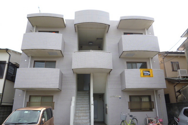 小田原市南町３丁目のマンション