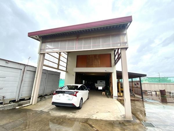 越谷市大字増森の倉庫