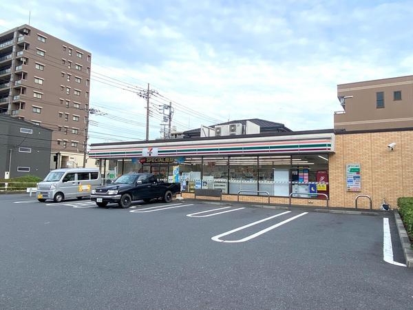 クリーンウッド(セブンイレブン越谷蒲生茜町店)