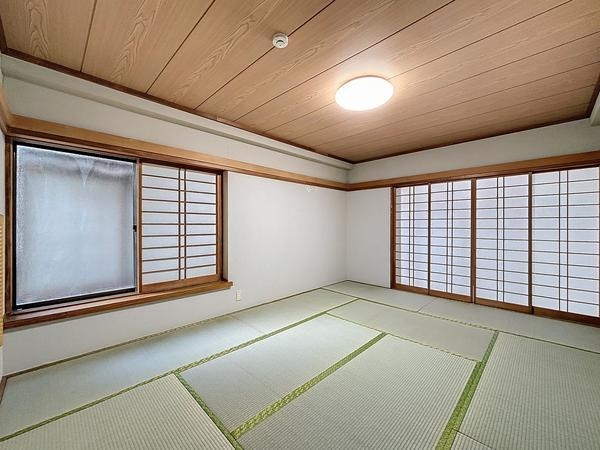 (仮　谷塚366　18戸建て